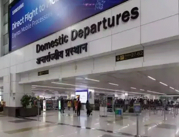 दिल्ली एयरपोर्ट पर अमृतसर के तीन युवक गिरफ्तार:शेंगेन वीजा निकला फर्जी
