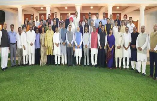 पंजाब के AAP सांसद मित्तल प्रधानमंत्री मोदी से मिले