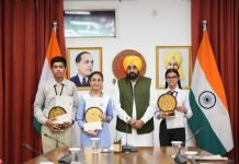 भगवंत मान सरकार की शिक्षा क्रांति का असर, 10वीं बोर्ड परीक्षा में पहले तीन में दो स्थानों पर छात्राओं ने मारी बाजी